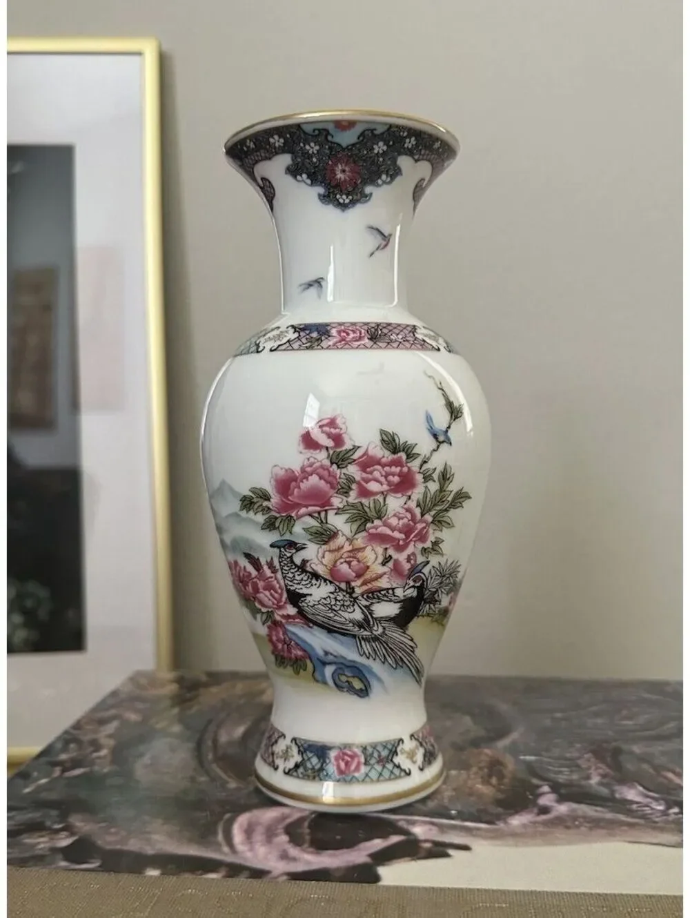 The Martha Washington Vase Fine Porcelain By Lenox Approx. 7.75